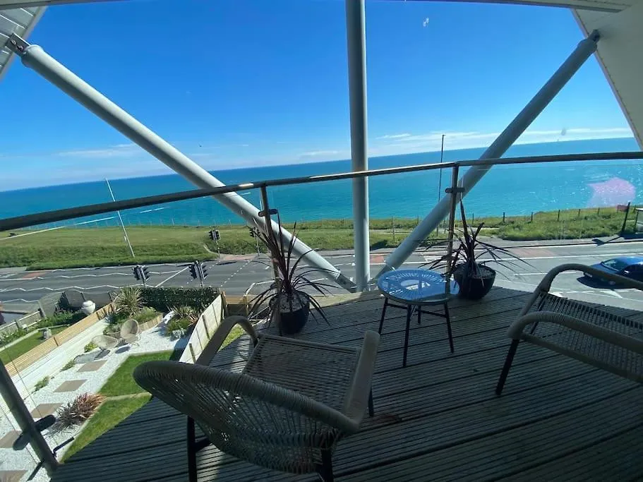 Holiday home Cliff Top Heights-Beach Front House Near Brighton United Kingdom